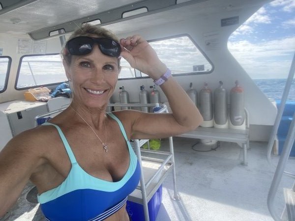 Jo , PADI Master Instructor - Conservation Team, Instructor | Rainbow Reef Dive Center, Key Largo, Florida Keys image